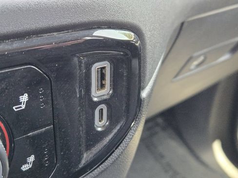 Used 2024 Chevrolet Silverado 3500 LT w/ Convenience Package AWD/4WD image 22