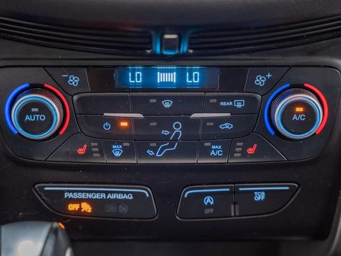 Used 2018 Ford Escape SEL FWD image 24