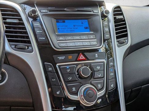 Used 2016 Hyundai Elantra GT w/ Option Group 02 image 5