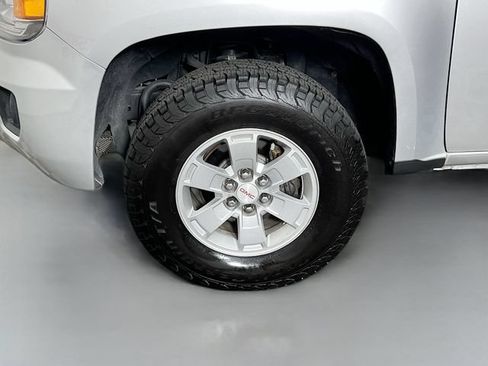 Used 2019 GMC Canyon SLE RWD image 24