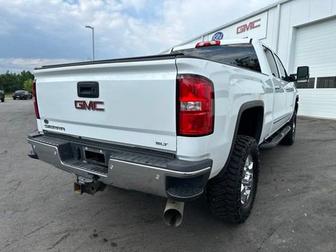 Used 2018 GMC Sierra 2500 SLT w/ Duramax Plus Package AWD/4WD image 5