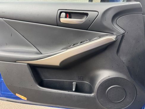 Used 2019 Lexus IS 300 F Sport w/ F Sport Package image 11