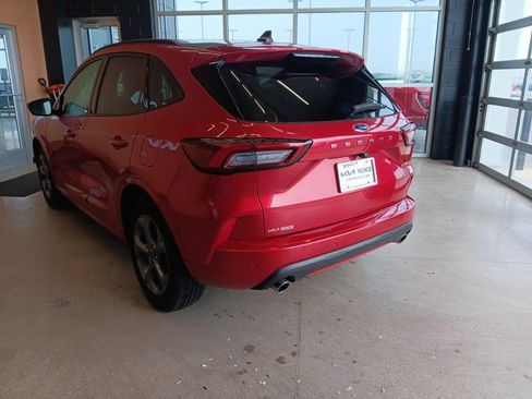Used 2024 Ford Escape ST-Line w/ Tech Pack #1 image 9