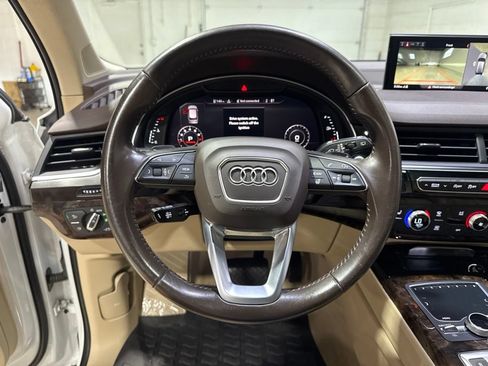 Used 2019 Audi Q7 3.0T Premium Plus AWD/4WD image 11