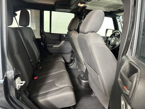 Used 2016 Jeep Wrangler Unlimited Sport w/ Quick Order Package 23S image 32
