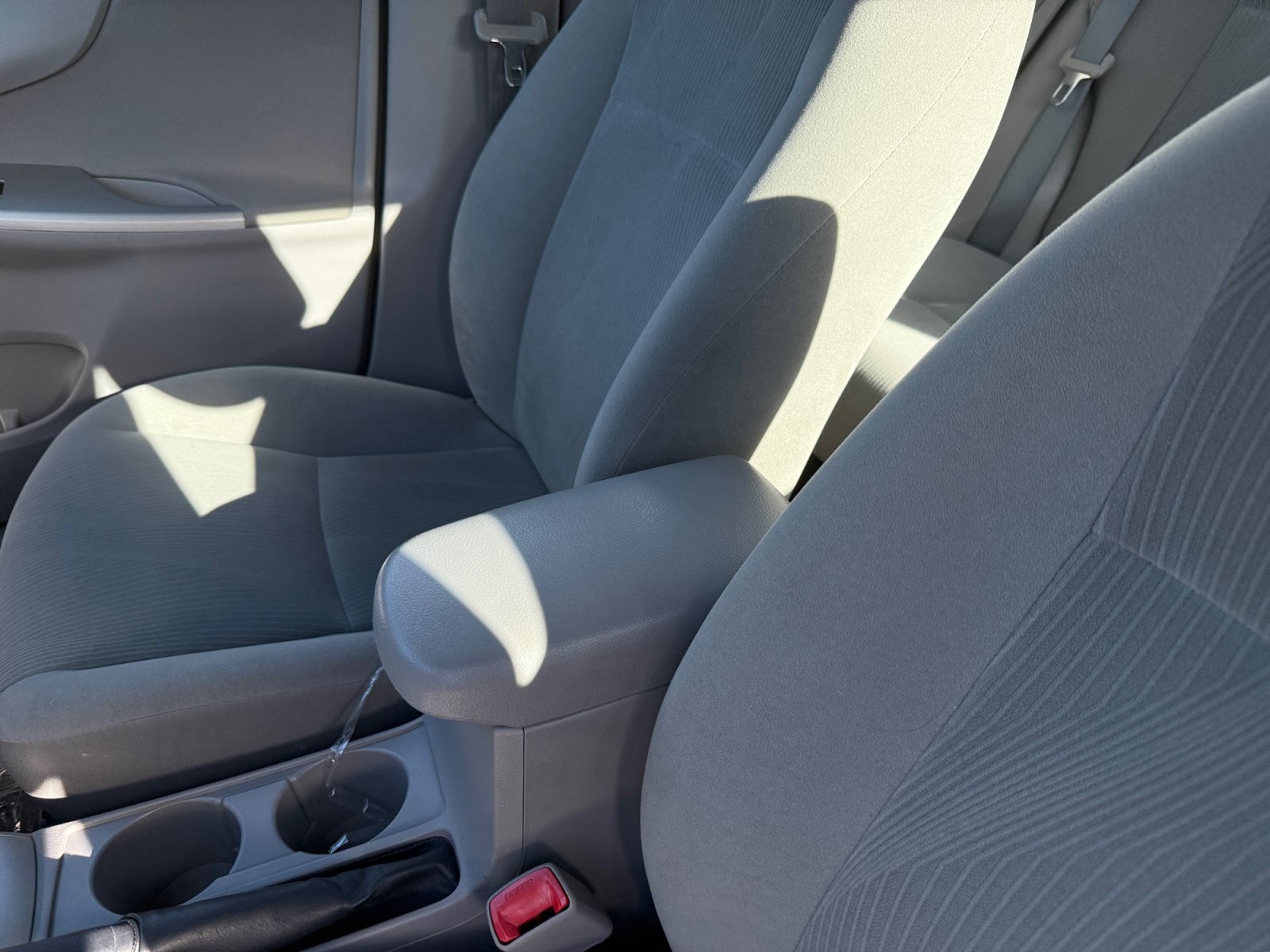 Used 2013 Toyota Corolla LE w/ Premium Pkg FWD image 14
