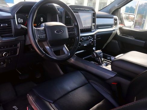 Used 2022 Ford F150 Lariat image 14