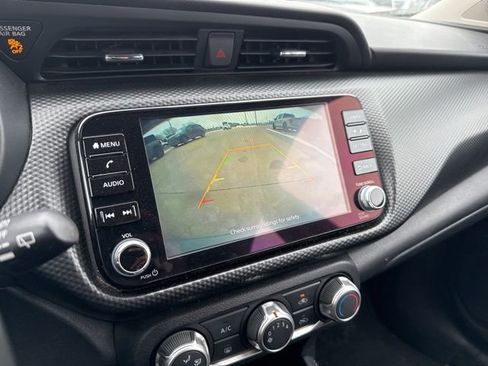Used 2023 Nissan Kicks SV image 19
