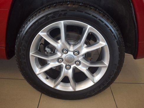 Used 2015 Jeep Grand Cherokee Summit w/ Platinum Series Group image 16