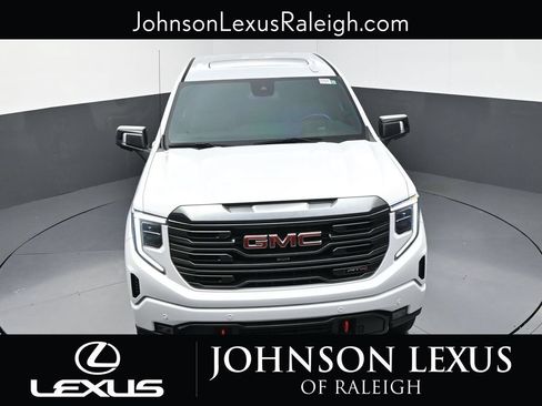 Used 2023 GMC Sierra 1500 AT4 w/ AT4 Premium Package AWD/4WD image 26