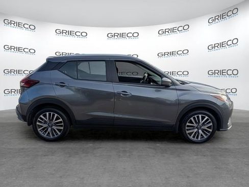 Used 2024 Nissan Kicks SV FWD image 8
