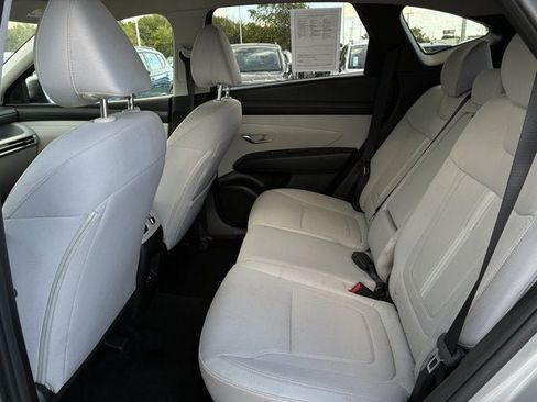Used 2025 Hyundai Tucson SEL AWD/4WD image 23