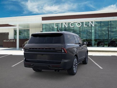 New 2025 Lincoln Navigator Black Label image 8