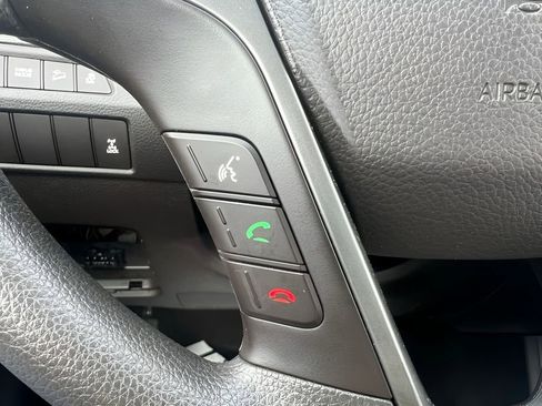 Used 2018 Hyundai Santa Fe Sport w/ 2.4L Value Package 02 image 23