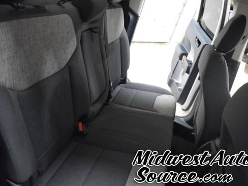 Used 2022 Ford Maverick XLT FWD image 27