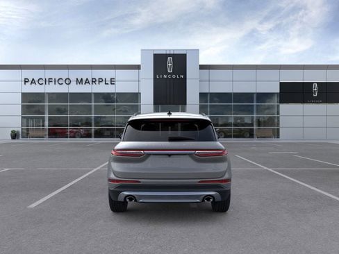 New 2026 Lincoln Corsair Premiere image 5