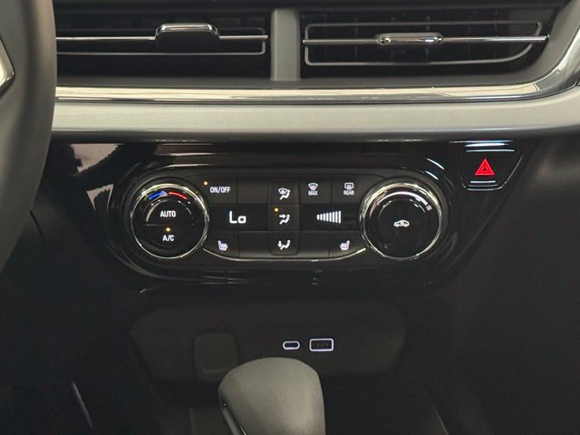 New 2026 Chevrolet Trax LT w/ Driver Confidence Package FWD image 15