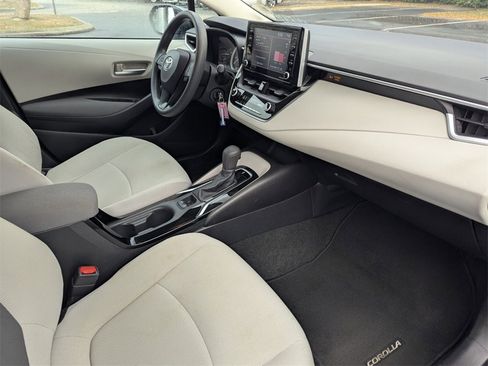 Certified 2021 Toyota Corolla LE image 13