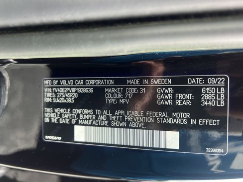 Used 2023 Volvo XC90 B6 Core w/ Protection Package Premier image 39