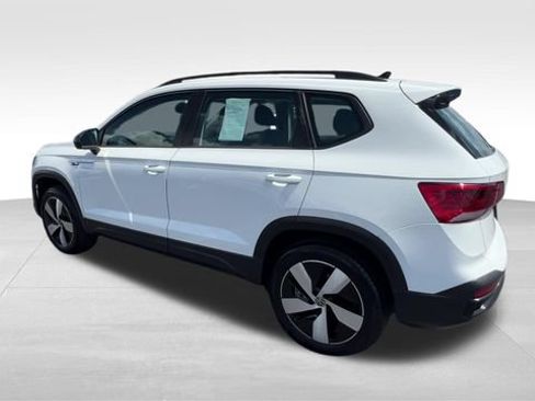 Used 2024 Volkswagen Taos S AWD/4WD image 4