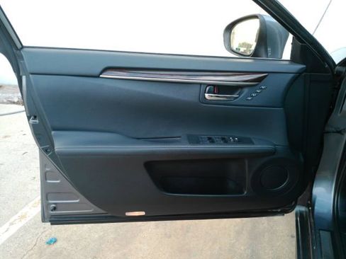 Used 2015 Lexus ES 350 image 15