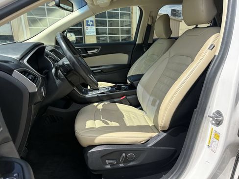 Used 2017 Ford Edge SEL w/ Equipment Group 201A FWD image 12
