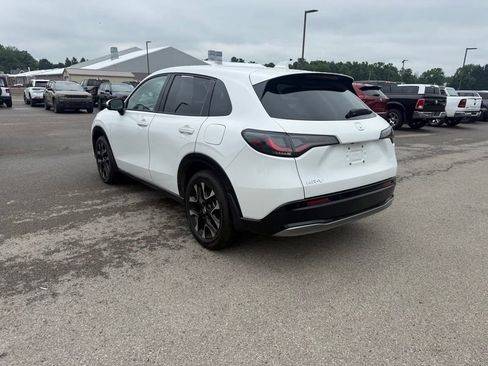 Used 2026 Honda HR-V EX-L image 8