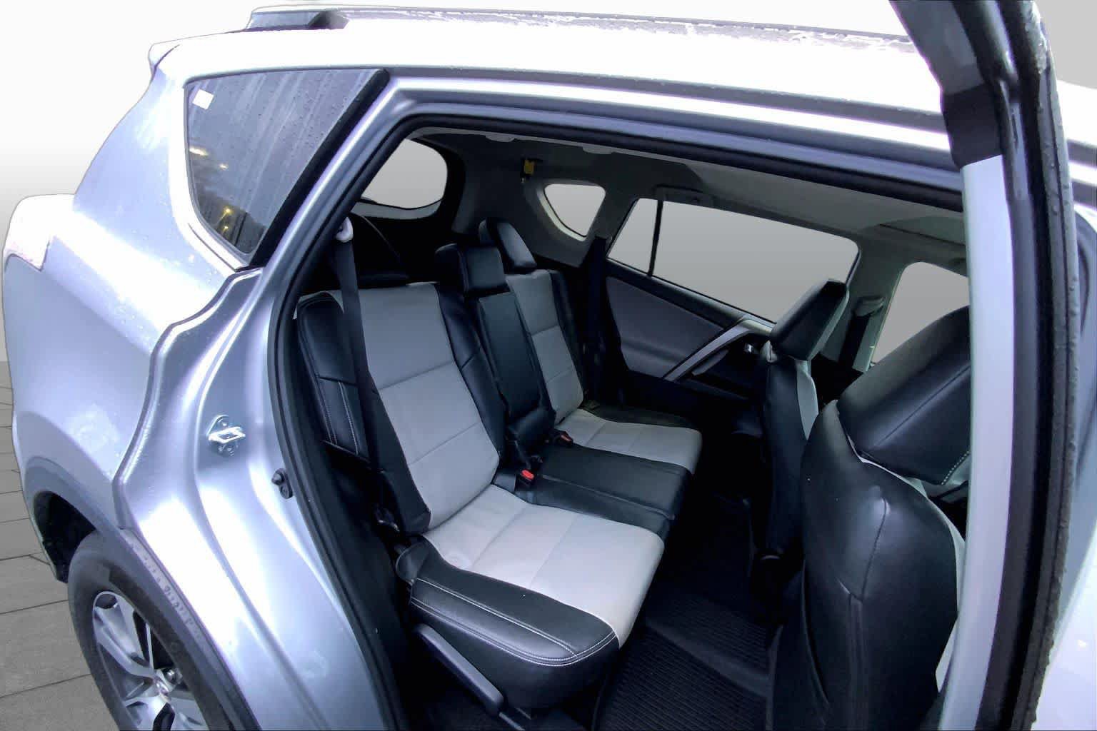 Used 2017 Toyota RAV4 XLE w/ Plus Special Value Package FWD image 17