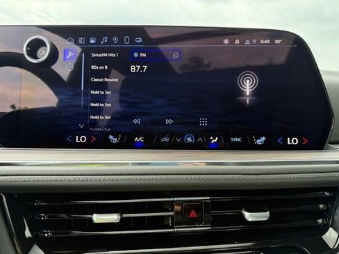 New 2025 Chevrolet Suburban LT w/ Comfort Package image 26