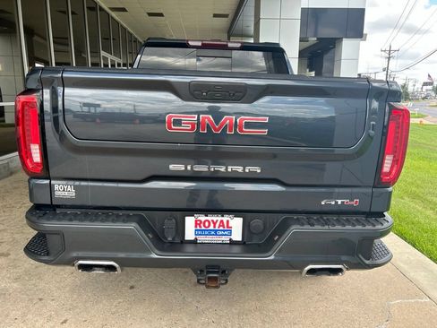 Used 2022 GMC Sierra 1500 AT4 w/ AT4 Preferred Package AWD/4WD image 6
