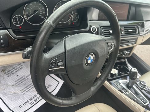 Used 2013 BMW 528i xDrive Sedan image 9