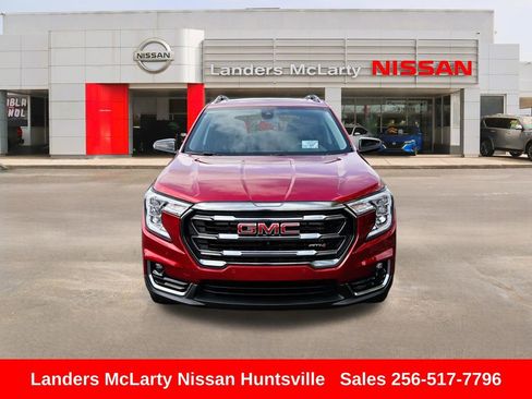 Used 2023 GMC Terrain AT4 w/ Tech Package image 11