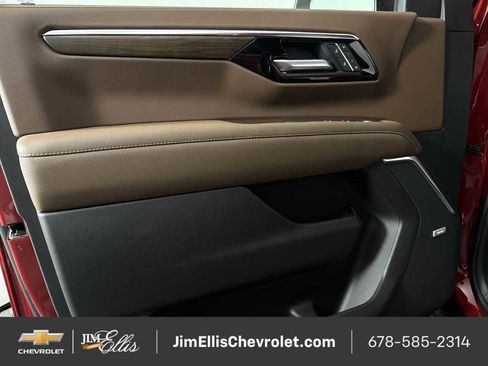 New 2026 Chevrolet Tahoe High Country w/ Sun And Tow Package AWD/4WD image 31