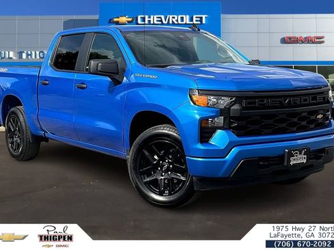New 2026 Chevrolet Silverado 1500 Custom AWD/4WD image 1