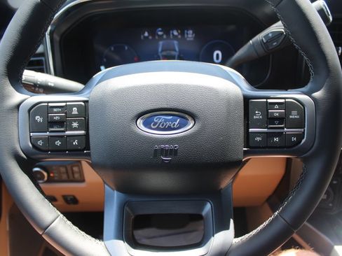 New 2026 Ford F350 Lariat w/ Lariat Premium Package AWD/4WD image 35