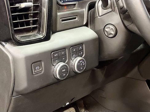 Used 2024 GMC Sierra 1500 AT4 w/ AT4 Carbonpro Edition AWD/4WD image 10