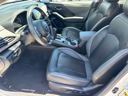Certified 2025 Subaru Crosstrek 2.5i Limited w/ Crosstrek Mirror Package AWD/4WD image 15