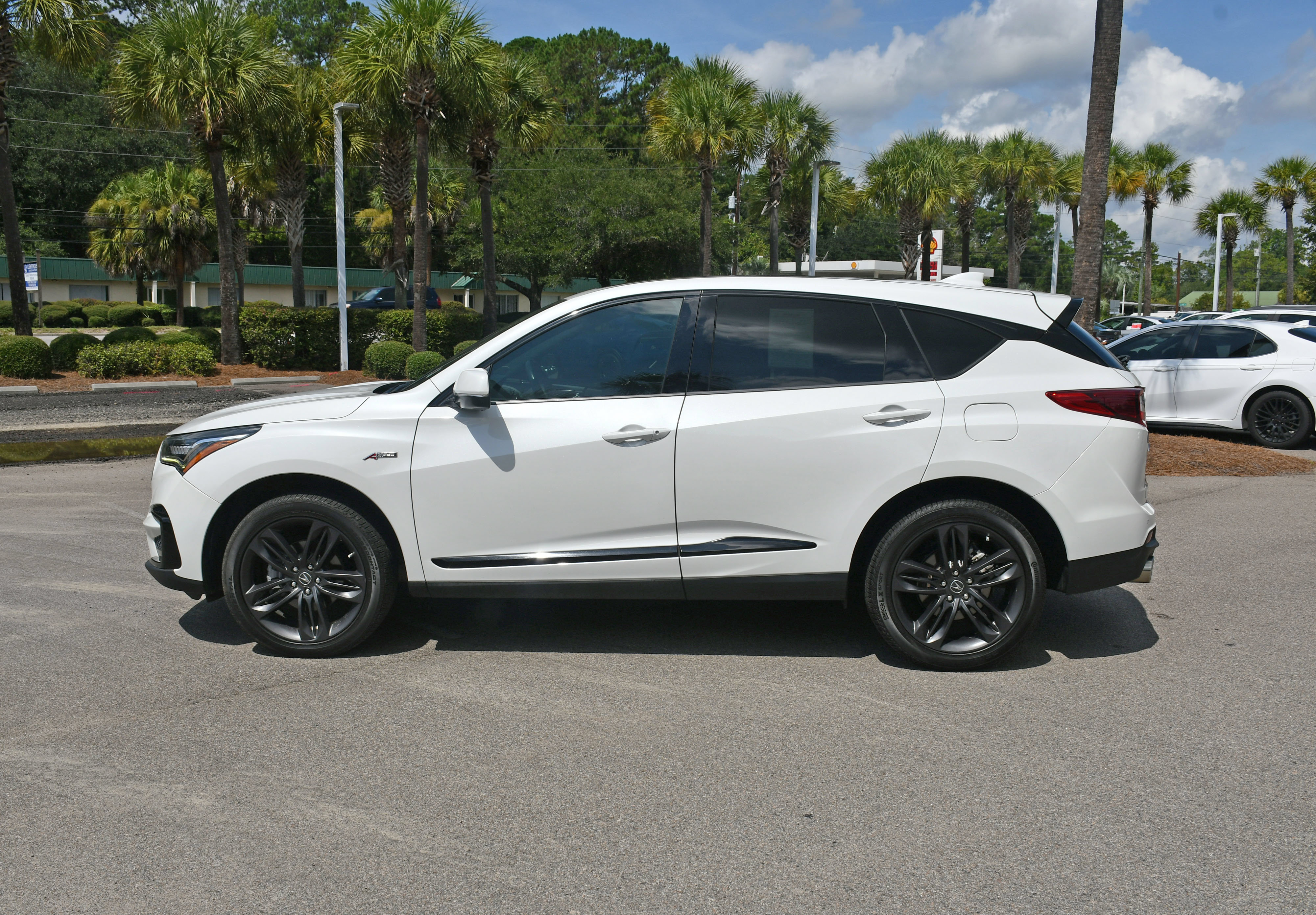 Used 2021 Acura RDX w/ Advance Package AWD/4WD image 5