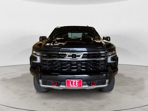 Used 2024 Chevrolet Silverado 1500 ZR2 w/ Technology Package AWD/4WD image 9