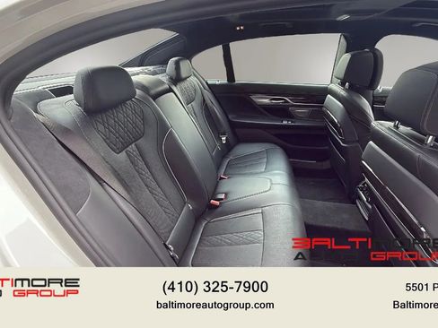 Used 2016 BMW 750i xDrive AWD/4WD image 23