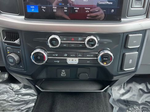 Used 2025 Ford F150 XLT w/ Equipment Group 301A Standard image 18