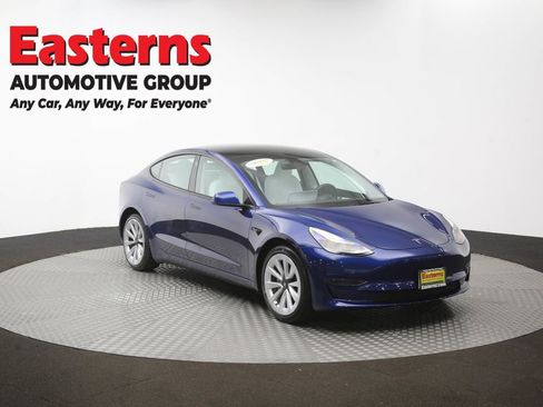 Used 2023 Tesla Model 3 Standard Range RWD image 44