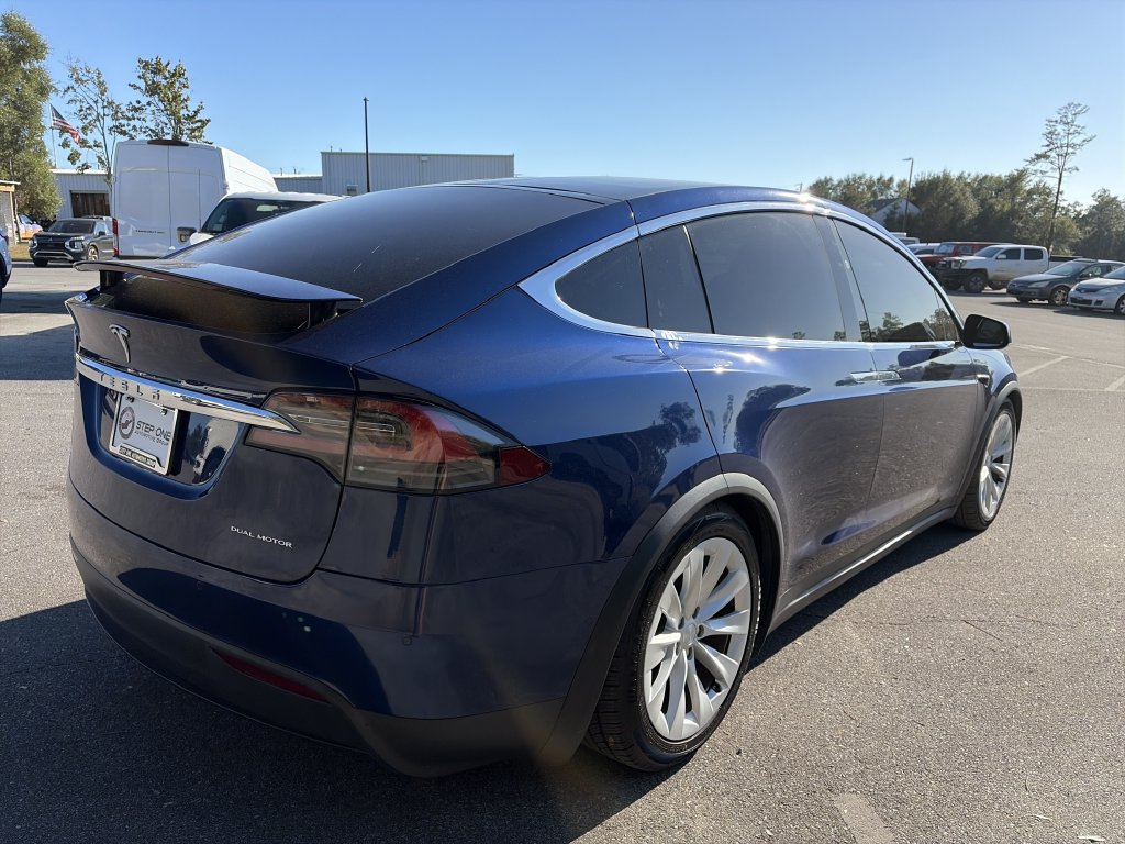 Used 2020 Tesla Model X Long Range AWD/4WD image 7