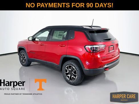 New 2026 Jeep Compass Trailhawk image 9