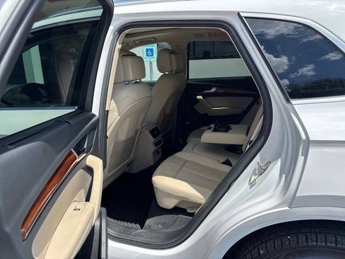 Used 2023 Audi Q5 2.0T Premium Plus w/ Premium Plus Package AWD/4WD image 26