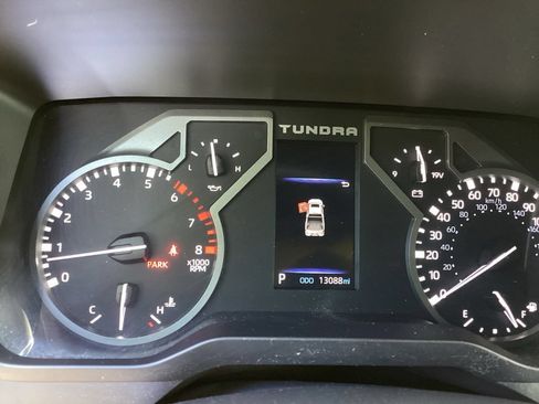 Certified 2025 Toyota Tundra SR5 w/ TRD Off-Road Package AWD/4WD image 11