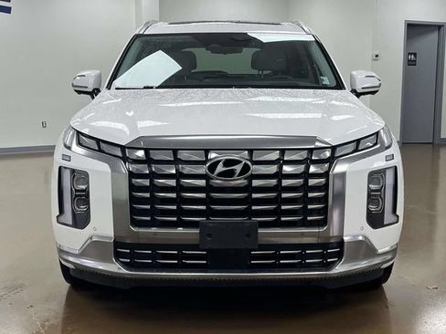 Used 2023 Hyundai Palisade Calligraphy AWD/4WD image 2