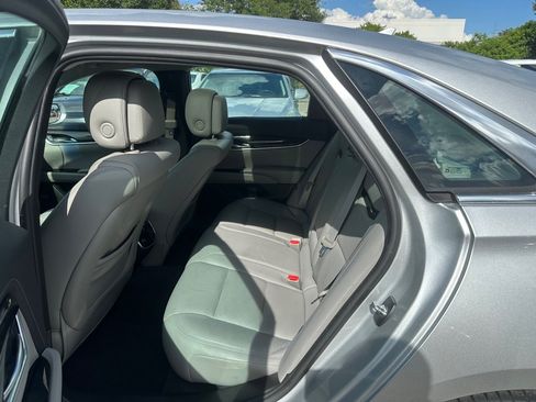 Used 2013 Cadillac XTS Luxury w/ Driver Awareness Package FWD image 15