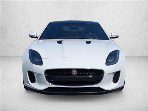 Used 2018 Jaguar F-TYPE Coupe RWD image 2