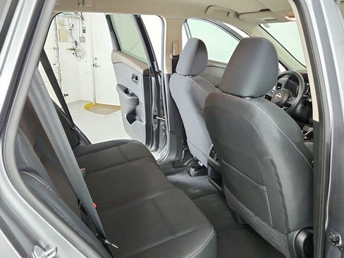 Used 2023 Nissan Rogue S AWD/4WD image 25